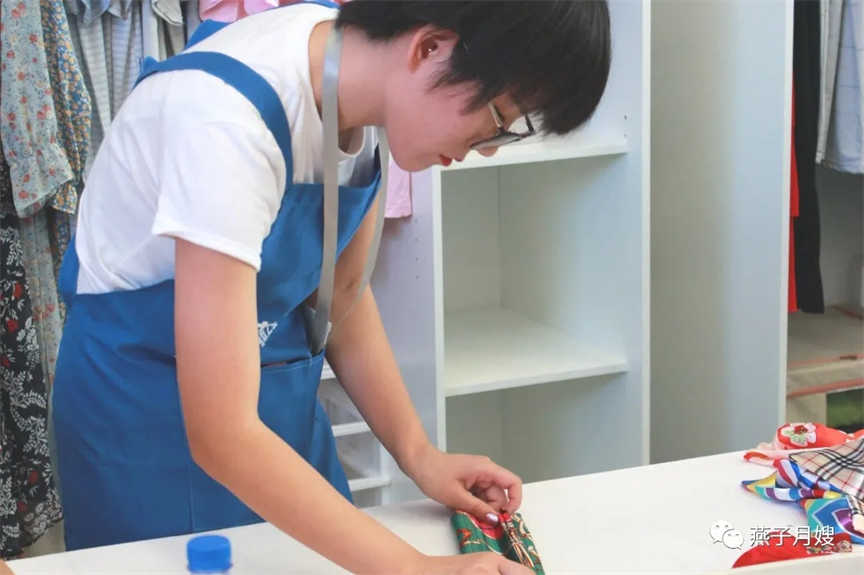 西安燕子月嫂，整理收納衣物